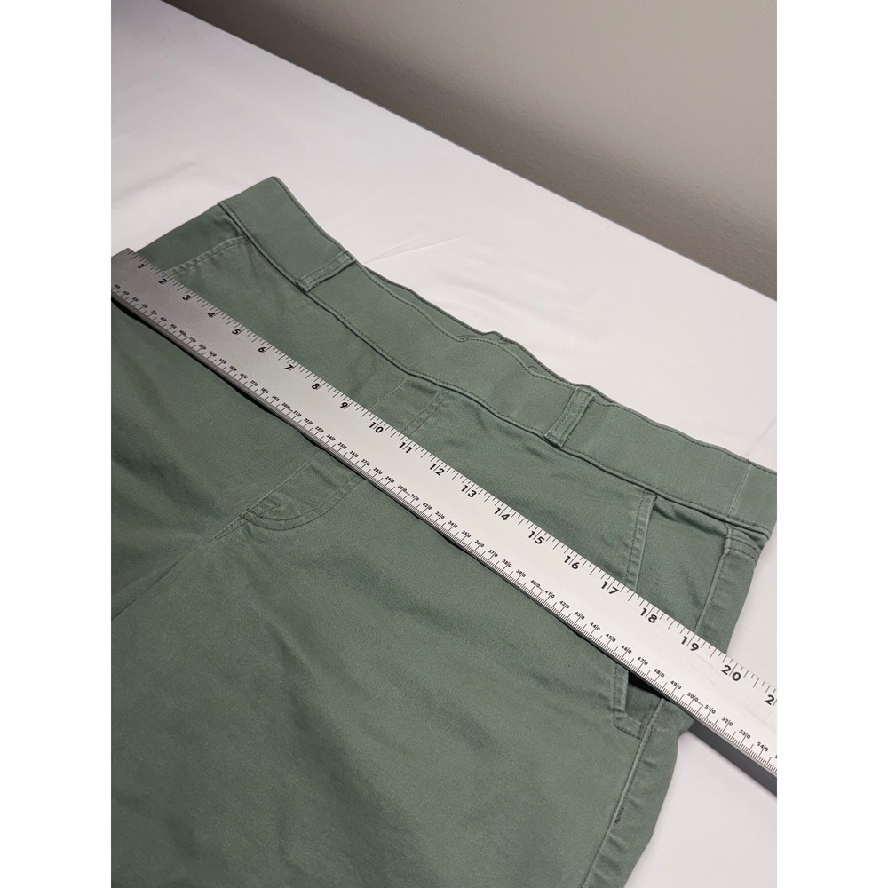Talbots Sage Green Pull On Chino Shorts Mid Rise Cotton Blend Twill Classic Fit - Picture 7 of 10